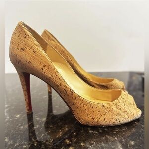 Christian Louboutin Y2K  Beige Cork Peep Toe Stiletto Heels 39.5/9.5 Summer